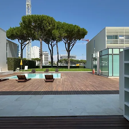 Jldesigndistrict - The Pool *
