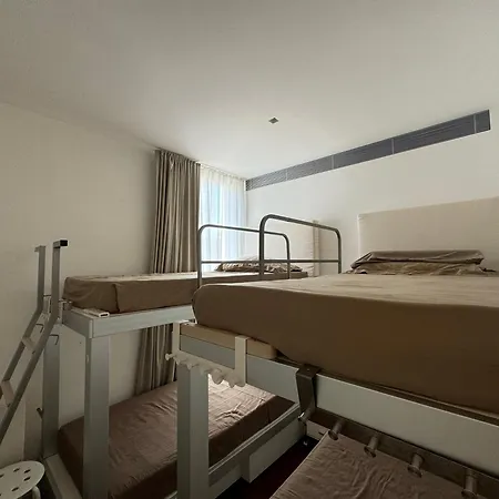 Jldesigndistrict - The Pool Apartament Lido di Jesolo