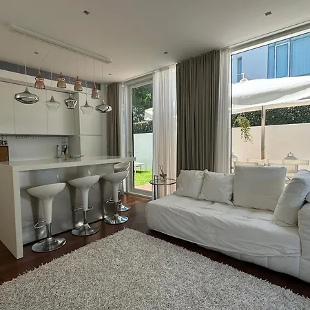Jldesigndistrict - The Pool